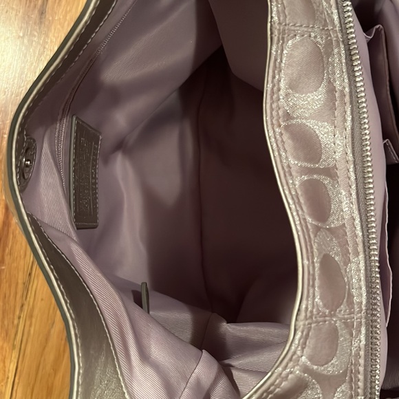 Coach Shoulder Bag - Picture 10 of 16